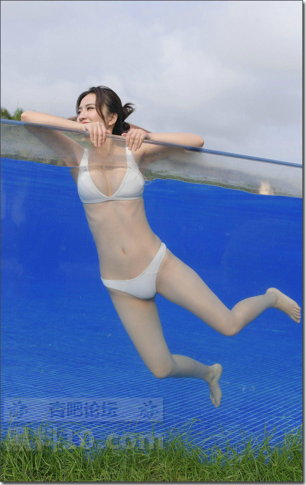 e72af4a8992a49cc21c5bd139359cee0.jpg